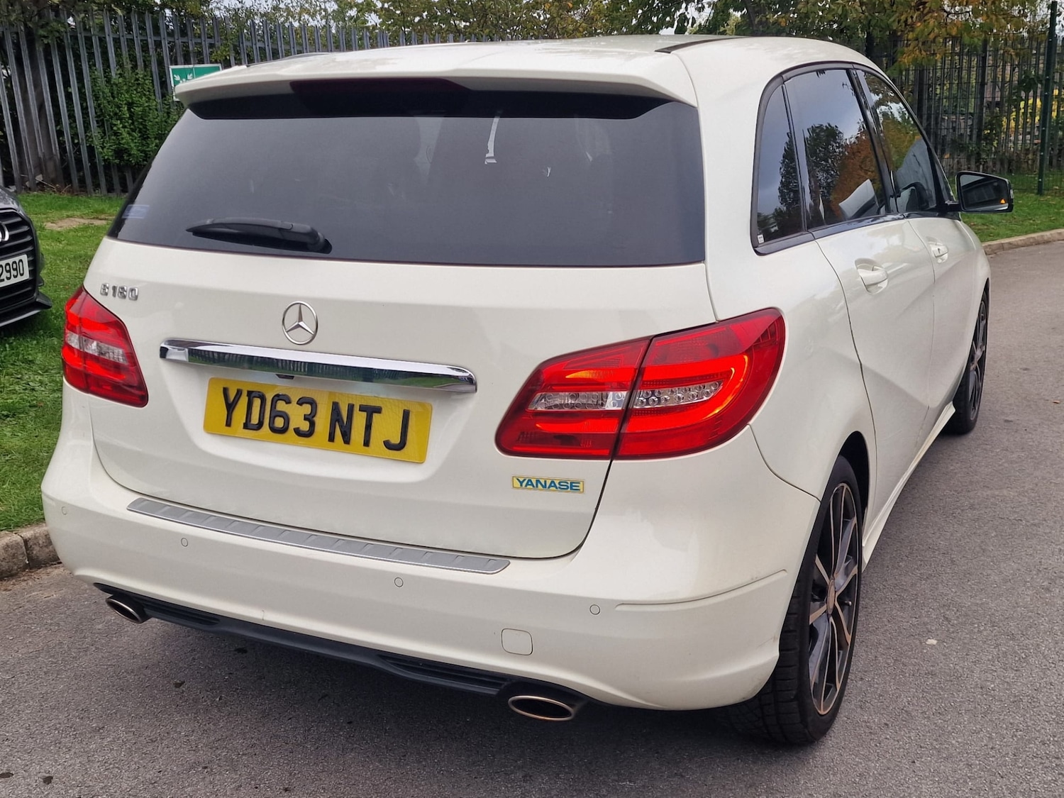 Used Mercedes-Benz B Class 2013 for sale - 74871786: Photo 44