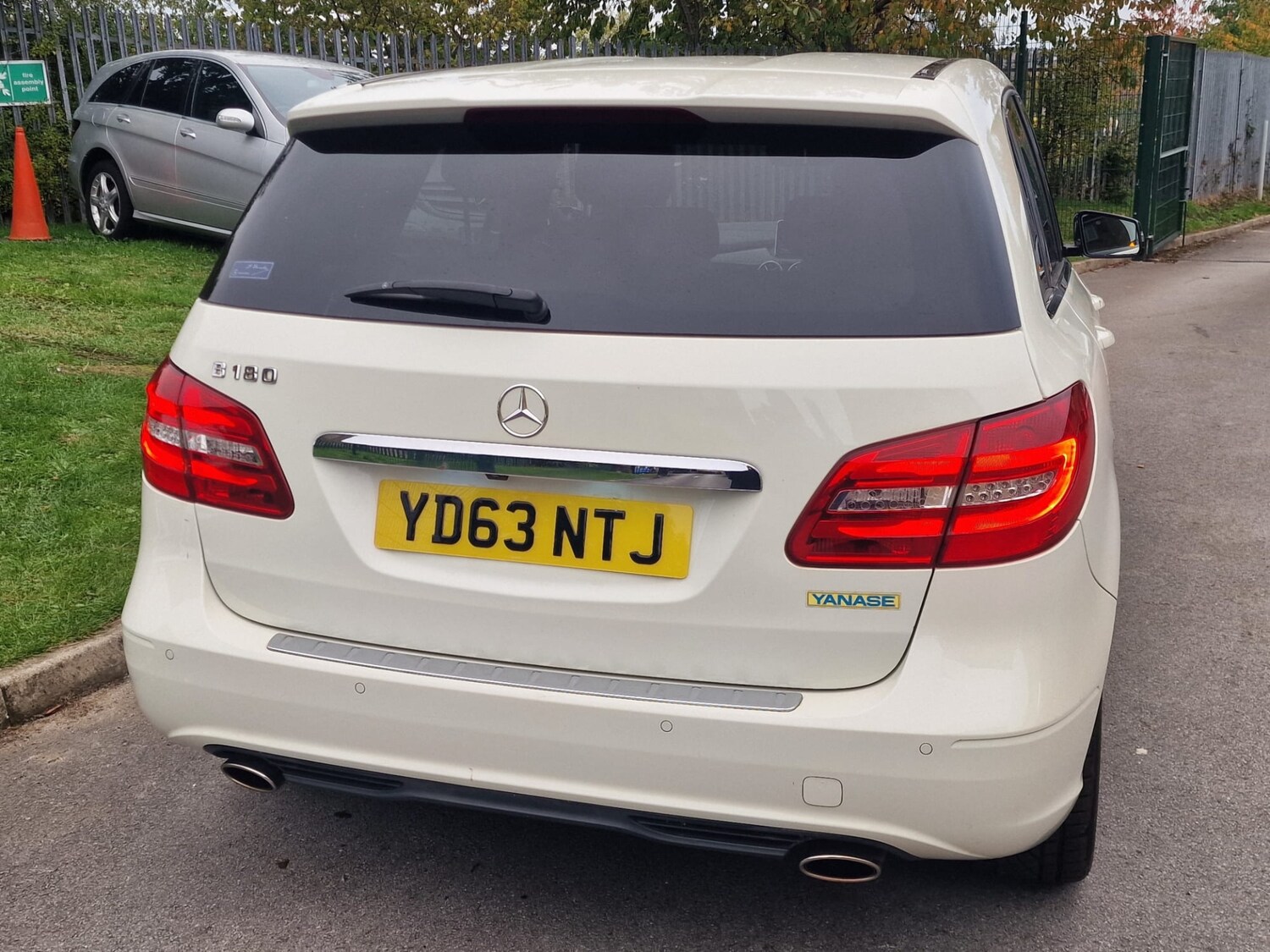 Used Mercedes-Benz B Class 2013 for sale - 74871786: Photo 45