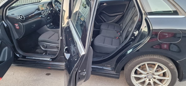 Used Mercedes-Benz B Class 2013 for sale - 74871786: Photo 9