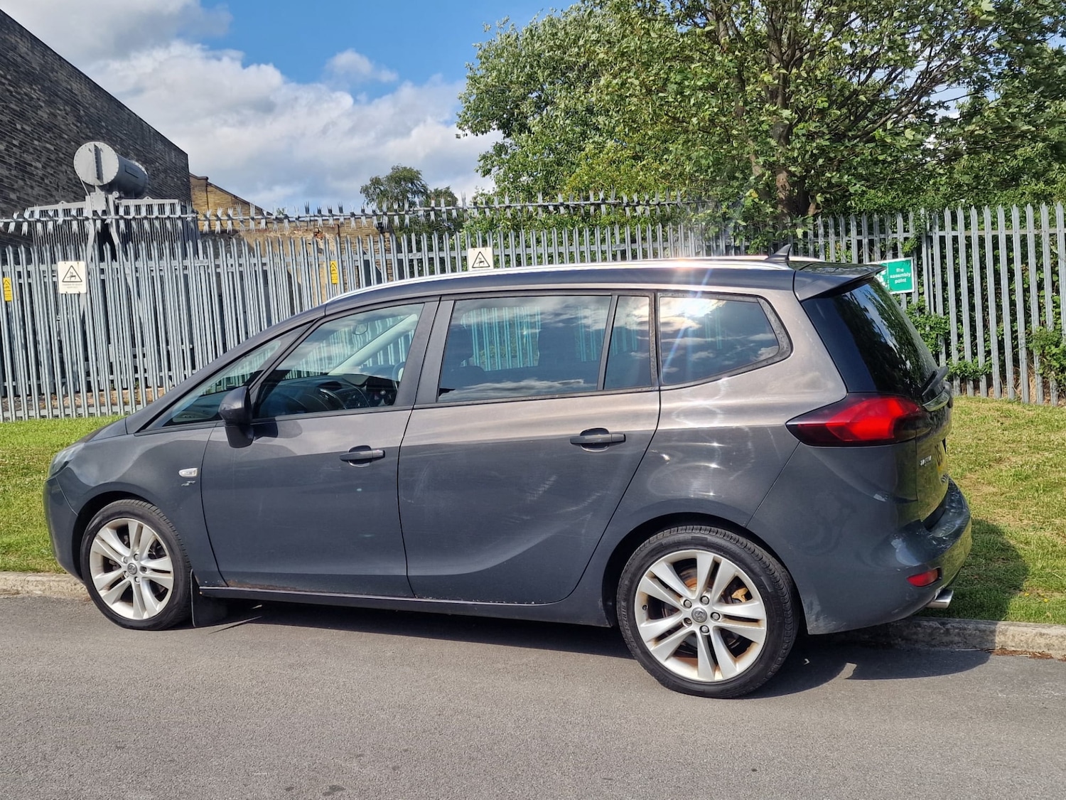 Used Vauxhall Zafira 2013 for sale - 77008375: Photo 10