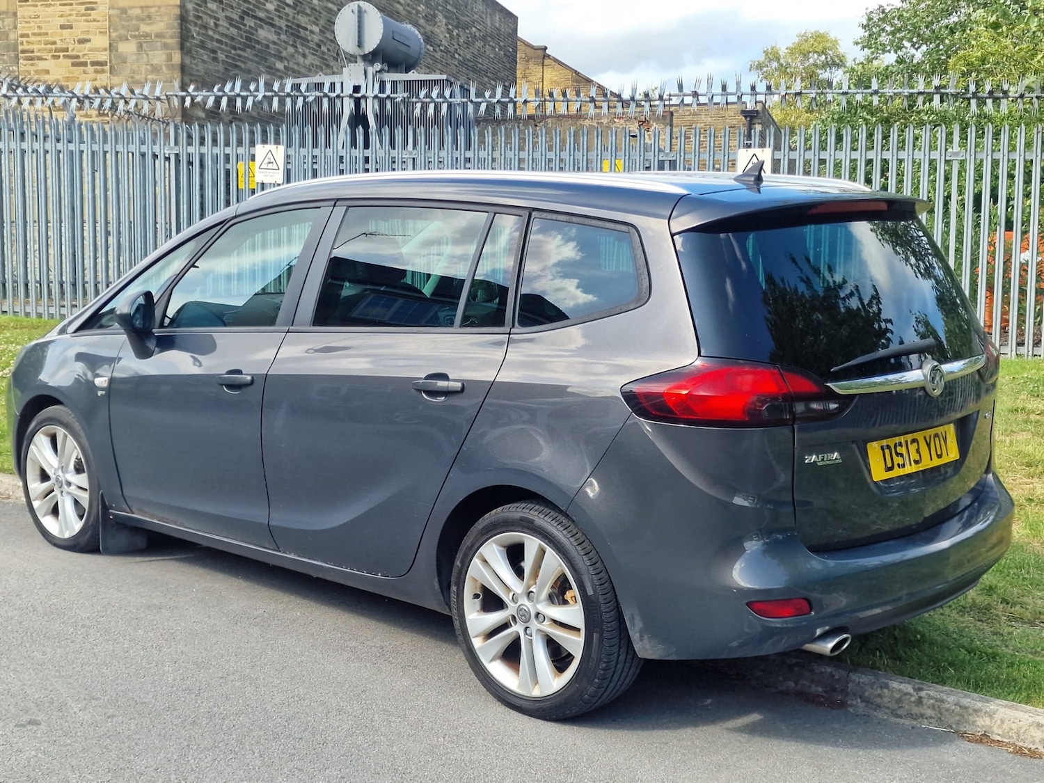 Used Vauxhall Zafira 2013 for sale - 77008375: Photo 11