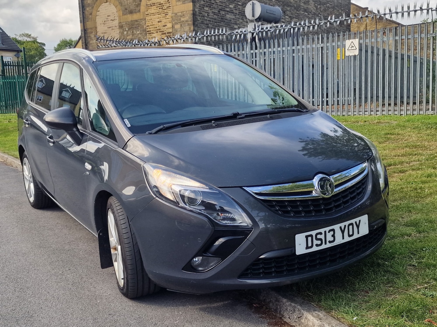 Used Vauxhall Zafira 2013 for sale - 77008375: Photo 25