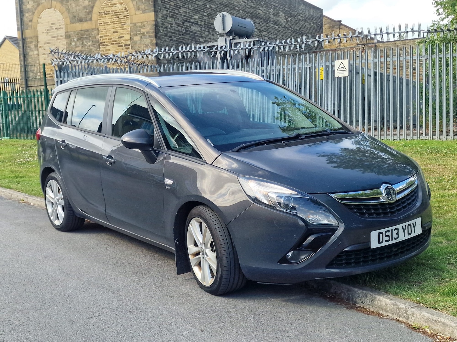 Used Vauxhall Zafira 2013 for sale - 77008375: Photo 31