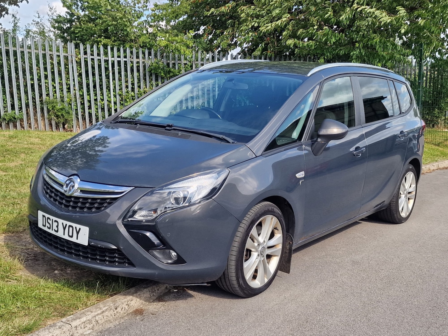 Used Vauxhall Zafira 2013 for sale - 77008375: Photo 6