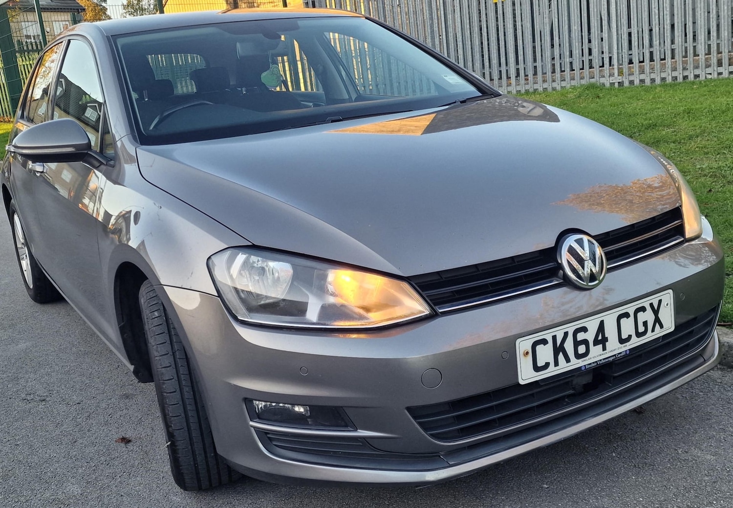 Used Volkswagen Golf 2014 for sale - 76483263: Photo 2