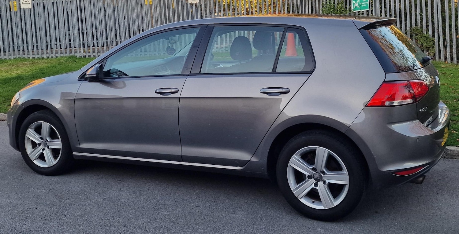 Used Volkswagen Golf 2014 for sale - 76483263: Photo 4