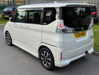 Used Suzuki Swift 2017 for sale - 79463945: Photo