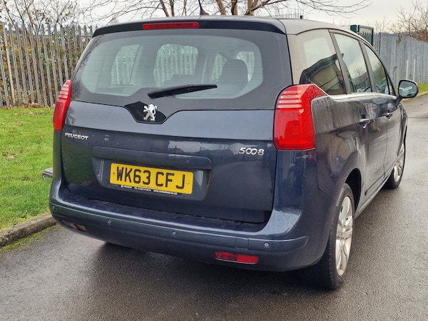 Used Peugeot 5008 2013 for sale - 74898579: Photo 11