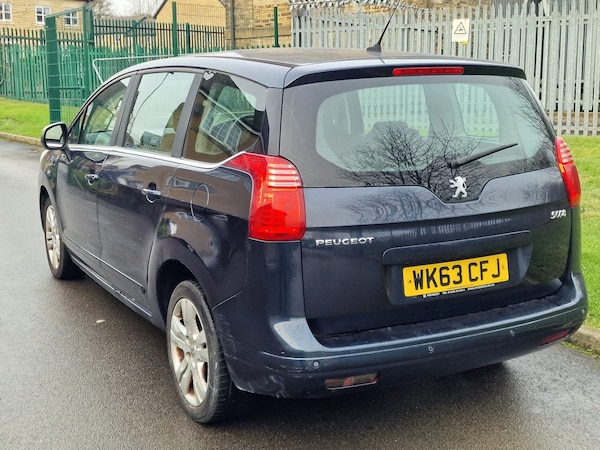 Used Peugeot 5008 2013 for sale - 74898579: Photo 15