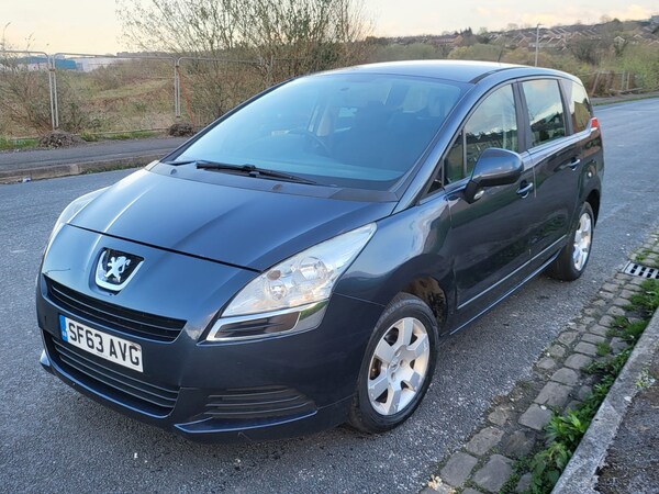 Used Peugeot 5008 2013 for sale - 74898579: Photo 37
