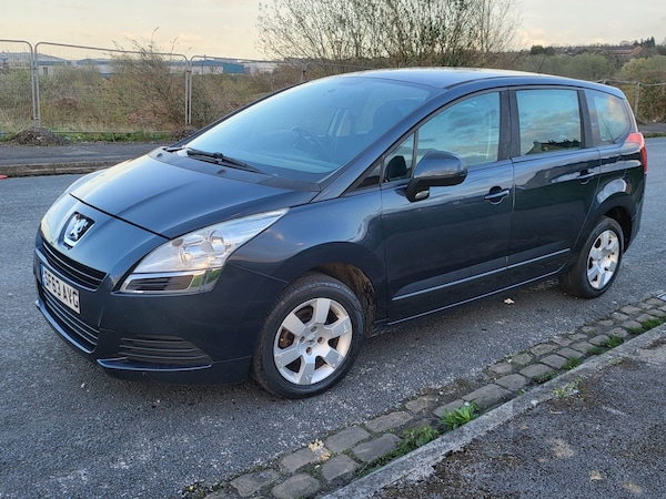 Used Peugeot 5008 2013 for sale - 74898579: Photo 38