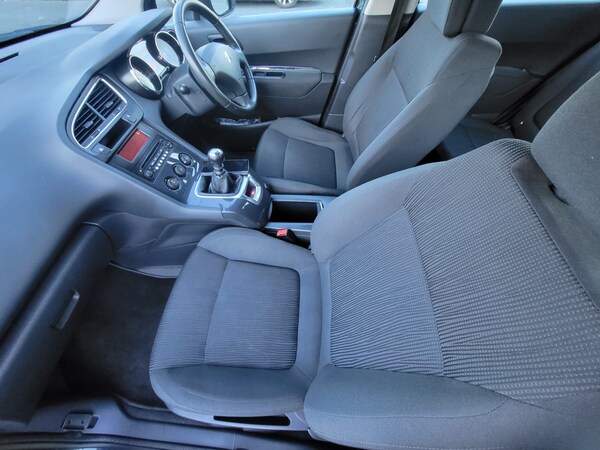 Used Peugeot 5008 2013 for sale - 74898579: Photo 50