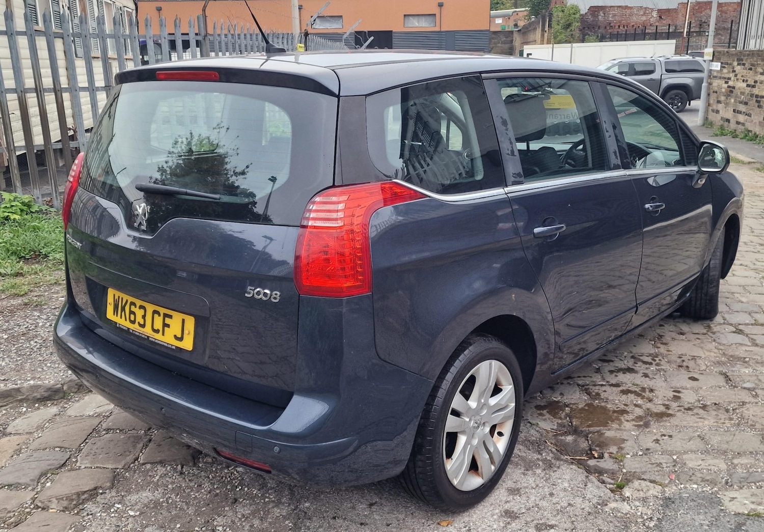 Used Peugeot 5008 2013 for sale - 74898579: Photo 54