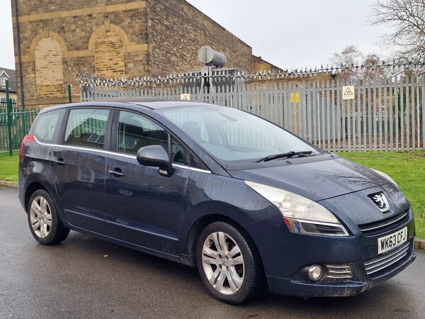 Used Peugeot 5008 2013 for sale - 74898579: Photo 6