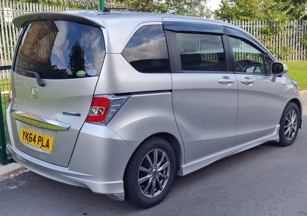Used Honda Freed 2014 for sale - 74871367: Photo 41