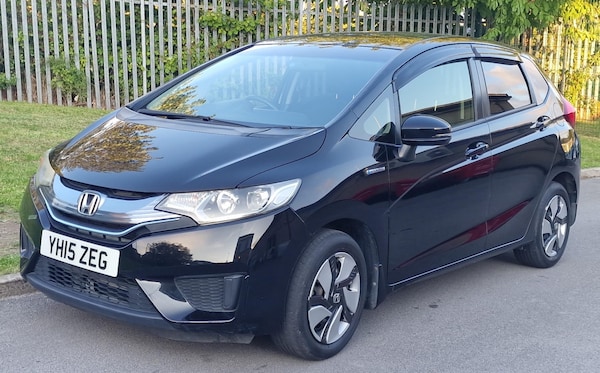 Used Honda Fit 2015 for sale - 75400437: Photo 4