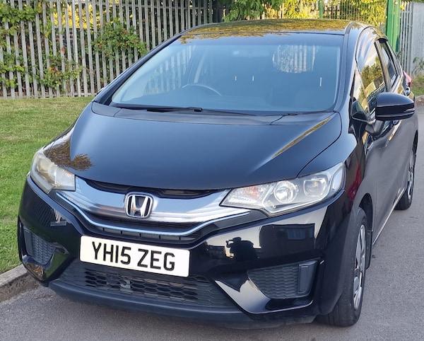 Used Honda Fit 2015 for sale - 75400437: Photo 6