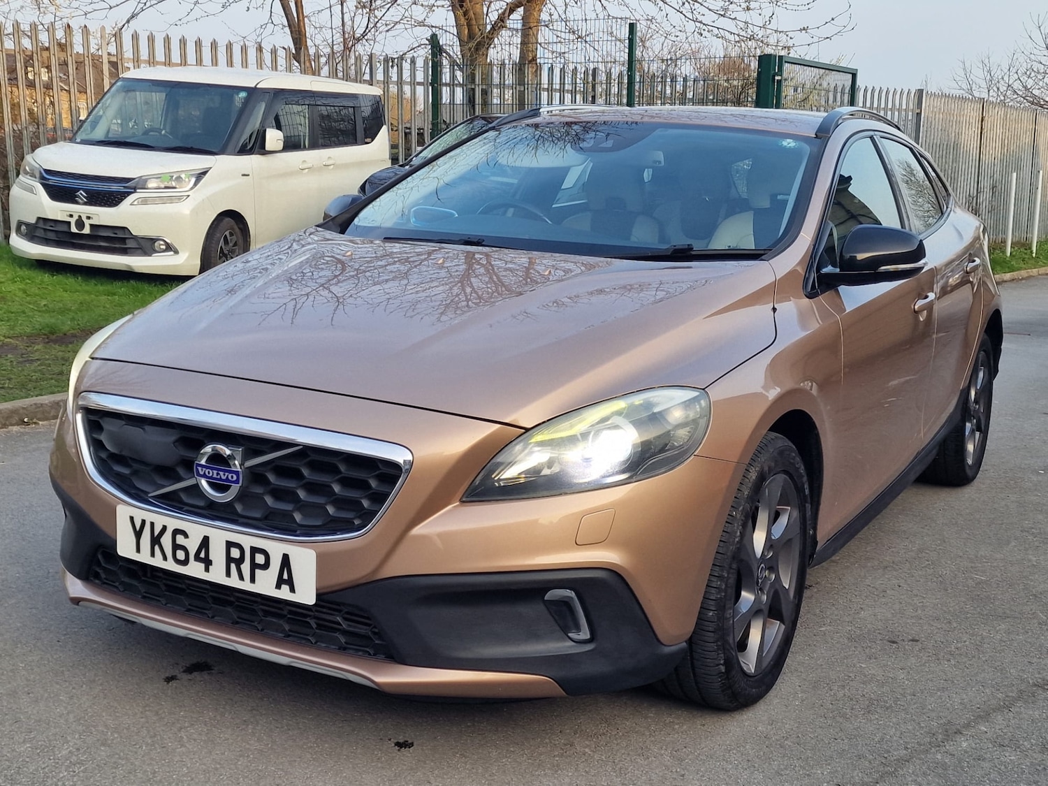Used Volvo V40 2014 for sale - 77980082: Photo 34