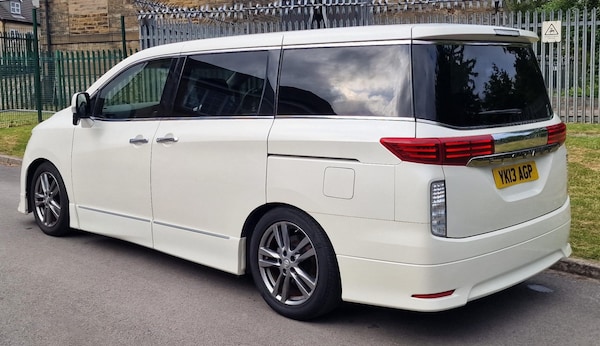 Used Nissan Elgrand 2013 for sale - 75033497: Photo 15