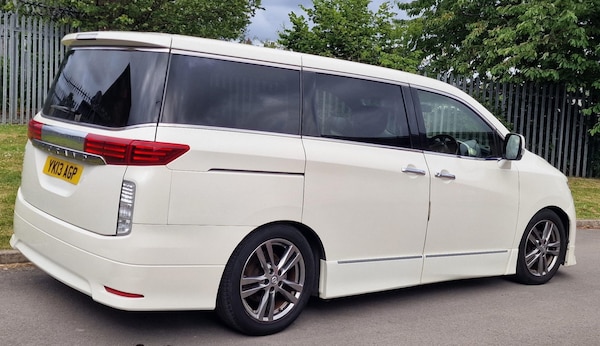 Used Nissan Elgrand 2013 for sale - 75033497: Photo 24