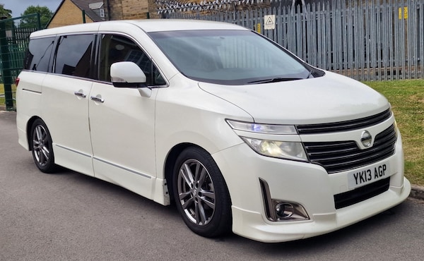 Used Nissan Elgrand 2013 for sale - 75033497: Photo 28