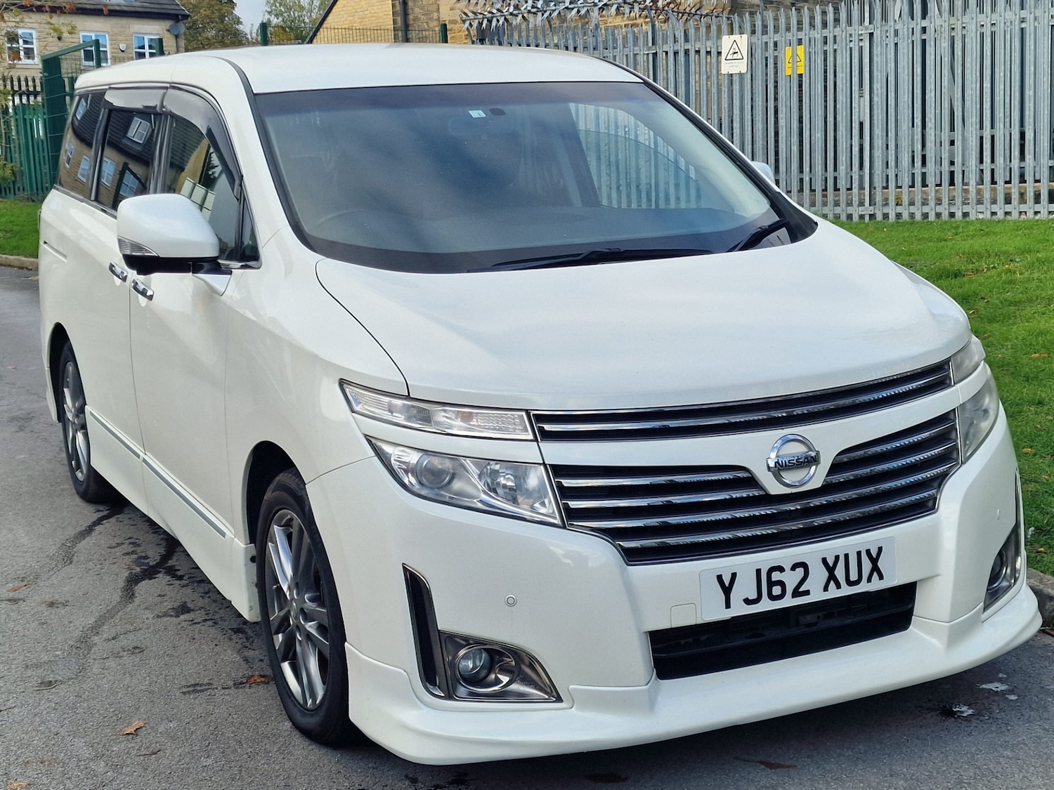 Used Nissan Elgrand 2013 for sale - 75033497: Photo 49