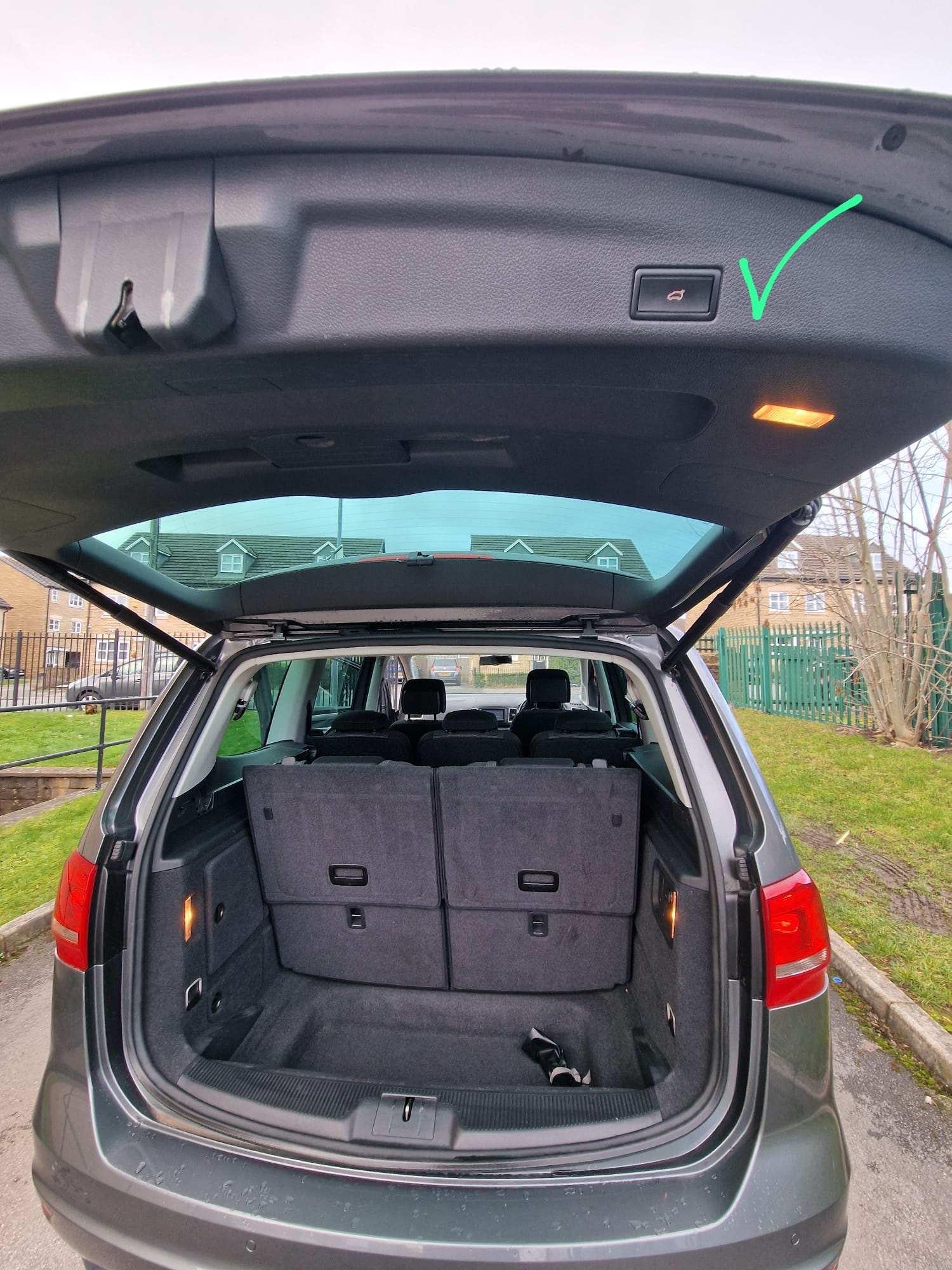 Used Volkswagen Sharan 2015 for sale - 76974599: Photo 54