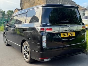 Used Nissan Elgrand 2012 for sale - 78976620: Photo