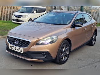 Used Volvo V40 2014 for sale - 79815299: Photo