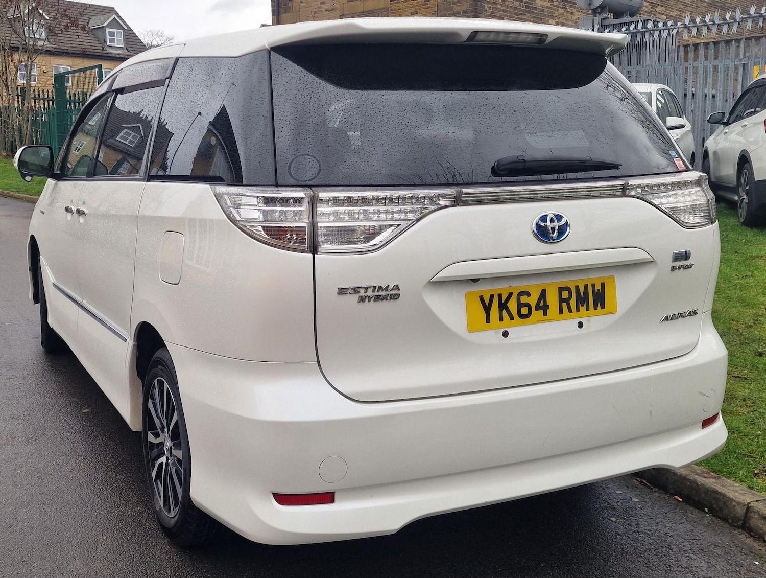 Used Toyota Estima 2014 for sale - 76974612: Photo 24