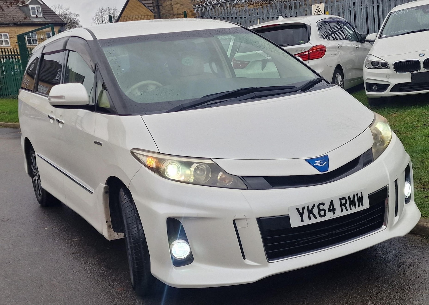 Used Toyota Estima 2014 for sale - 76974612: Photo 6