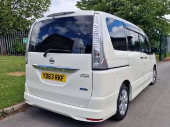 Used Nissan Serena 2013 for sale - 74869133: Photo