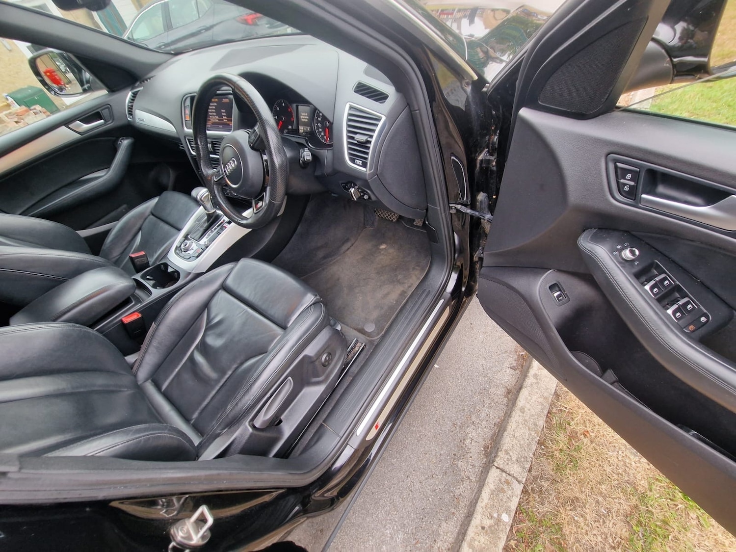 Vehicle 14