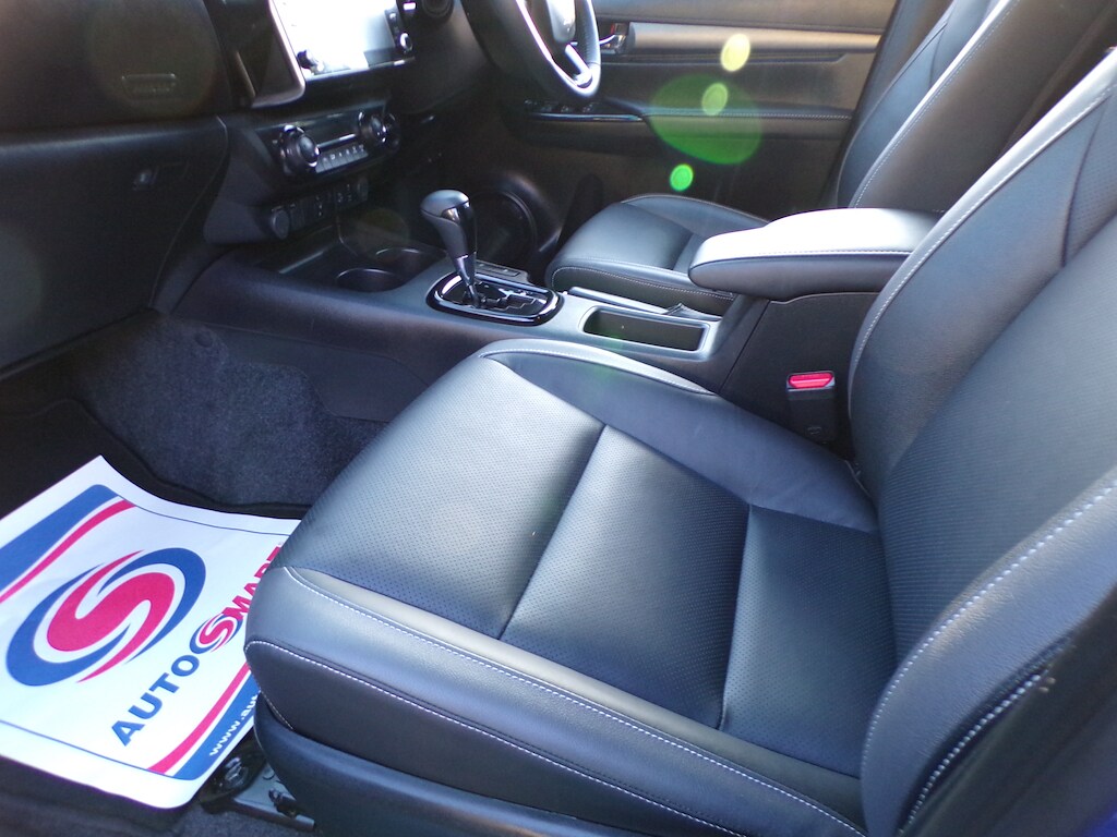 Used Toyota Hilux 2023 for sale - 76738537: Photo 28