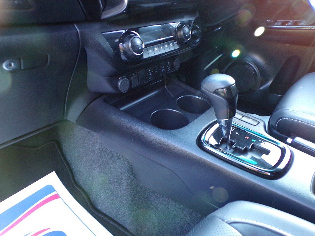 Used Toyota Hilux 2023 for sale - 76738537: Photo 29