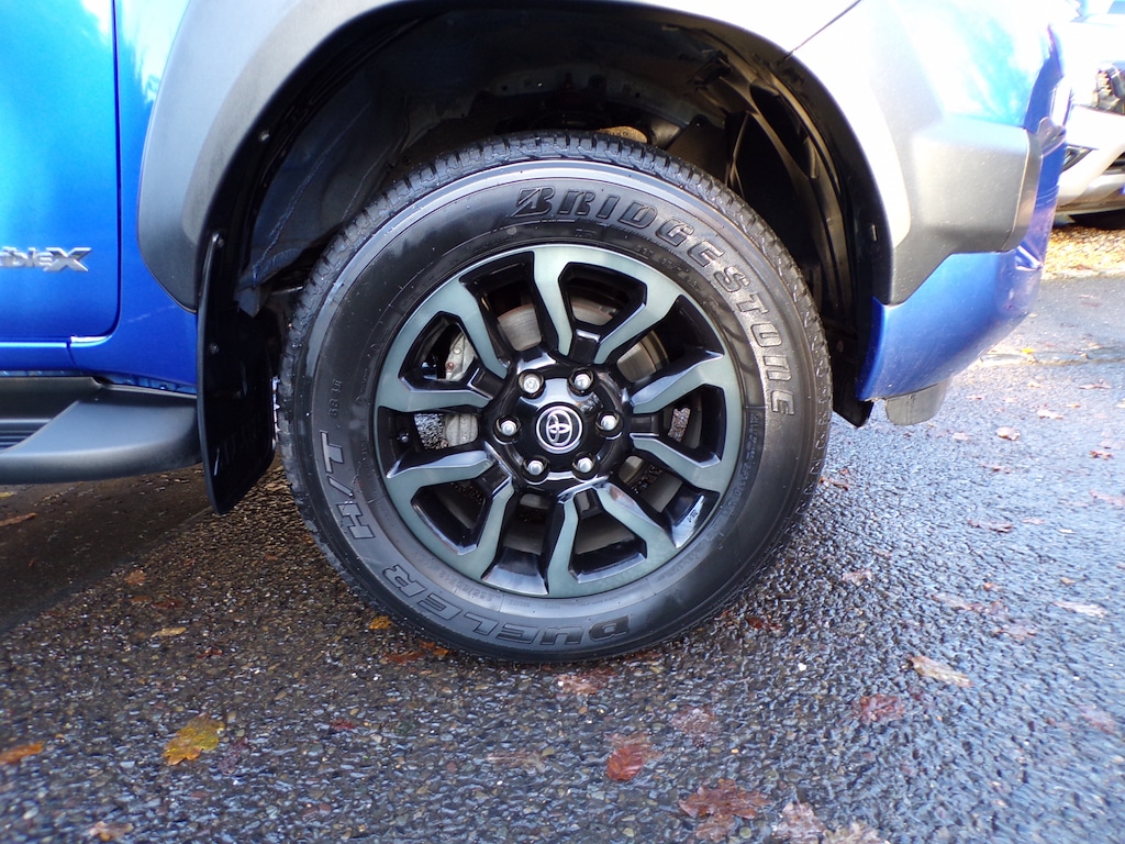 Used Toyota Hilux 2023 for sale - 76738537: Photo 35