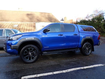 Used Toyota Hilux 2023 for sale - 76738537: Photo