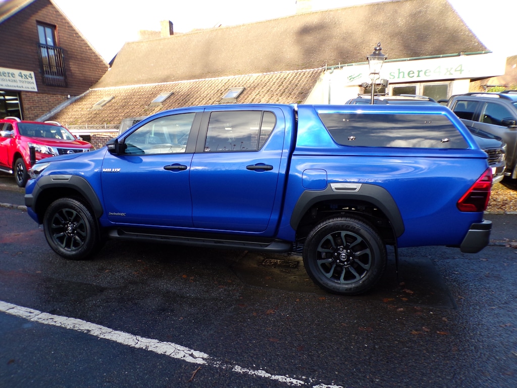 Used Toyota Hilux 2023 for sale - 76738537: Photo 4