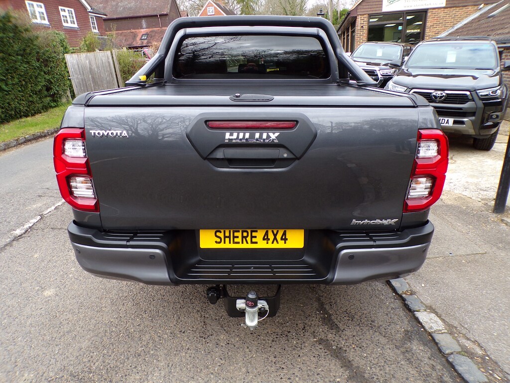 Used Toyota Hilux 2022 for sale - 78067280: Photo 11