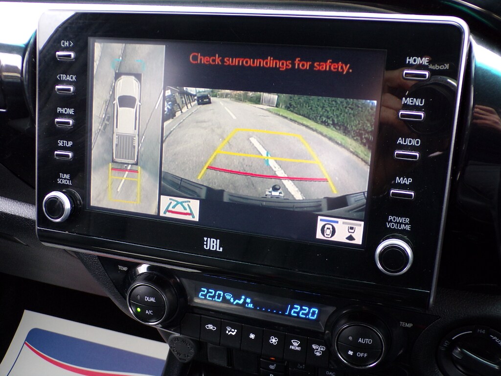 Used Toyota Hilux 2022 for sale - 78067280: Photo 21