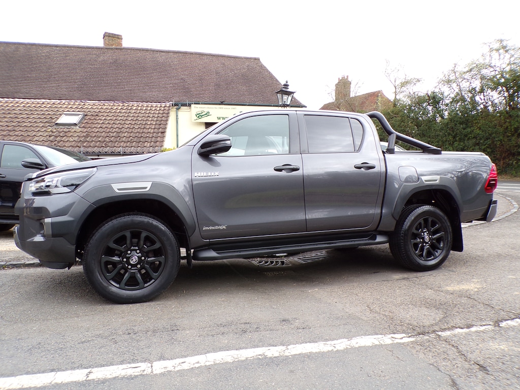 Used Toyota Hilux 2022 for sale - 78067280: Photo 3