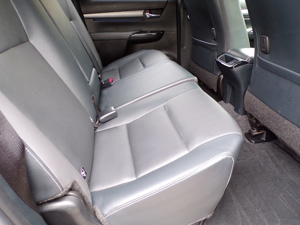 Used Toyota Hilux 2023 for sale - 76131021: Photo 25