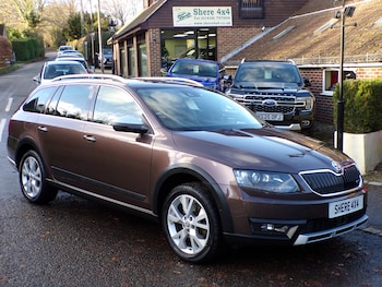 2015 - 2.0 TDI Scout Estate 5dr Diesel DSG 4X4-FSSH