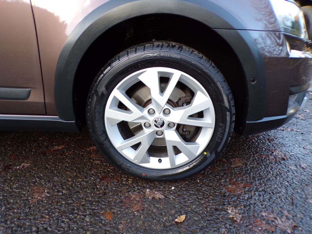 Used Skoda Octavia 2015 for sale - 76861993: Photo 33