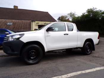 Used Toyota Hilux 2017 for sale - 74772387: Photo