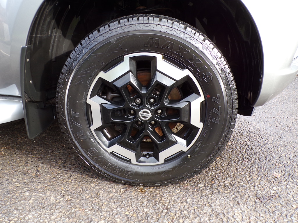 Used Nissan Navara 2020 for sale - 77653392: Photo 27