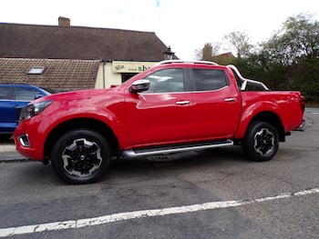 Used Nissan Navara 2020 for sale - 79720848: Photo