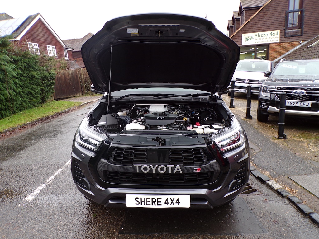 Used Toyota Hilux 2023 for sale - 77293767: Photo 11