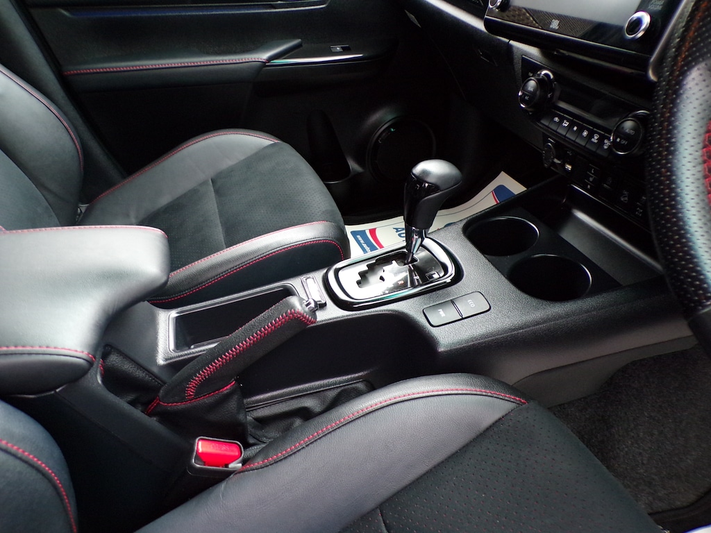 Used Toyota Hilux 2023 for sale - 77293767: Photo 25