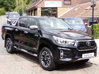 Used Toyota Hilux 2018 for sale - 75572402: Photo